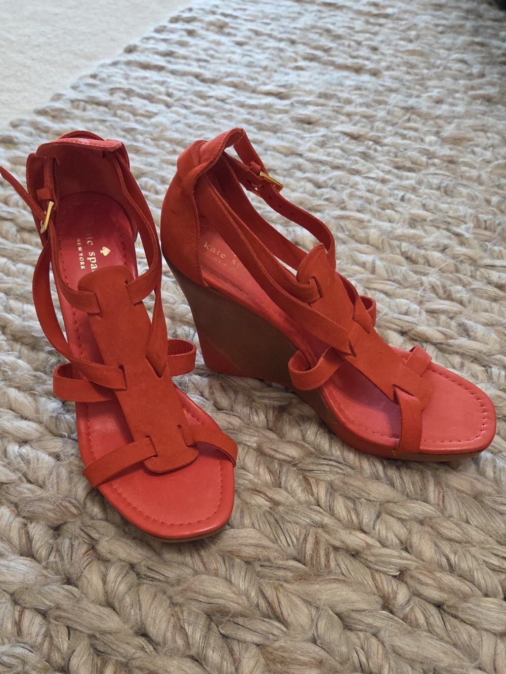 kate spade Orange-Red Coral Suede Wedge Sandals 7.5M